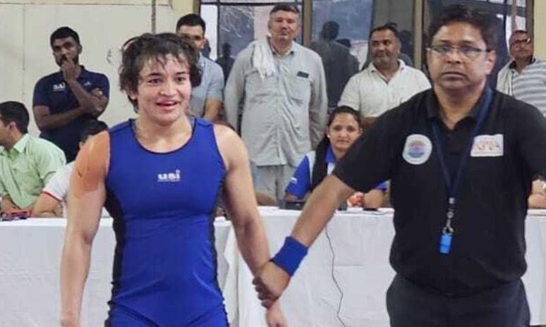 Meenakshi, who beat Antim Panghal in trials, reaches final Meenakshi, who beat Antim Panghal in trials, reaches final