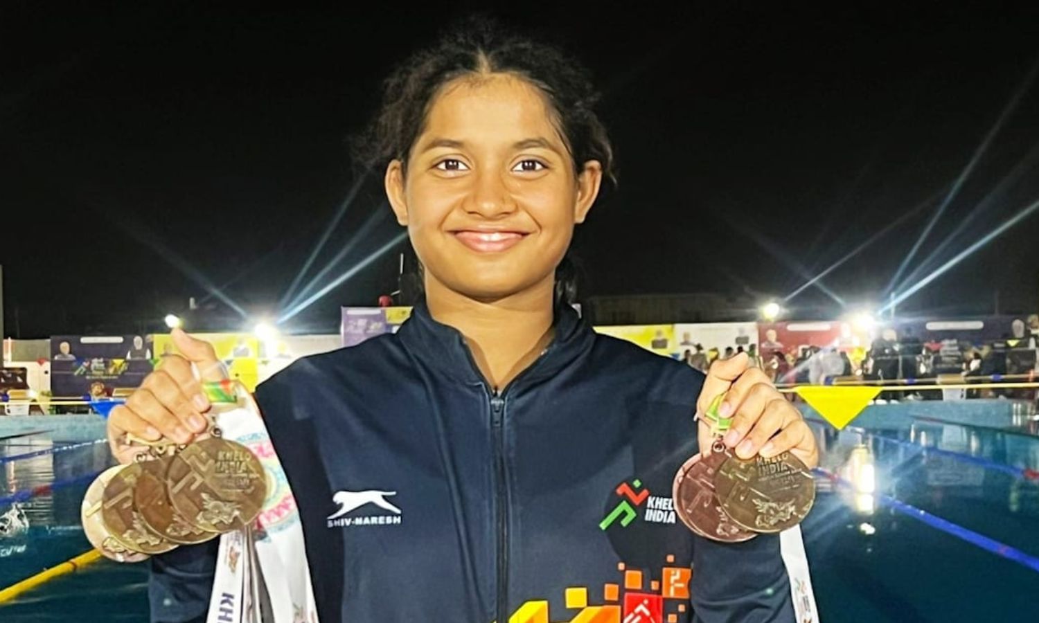 Aditi Hegde, Vinayak Vijay set new national records