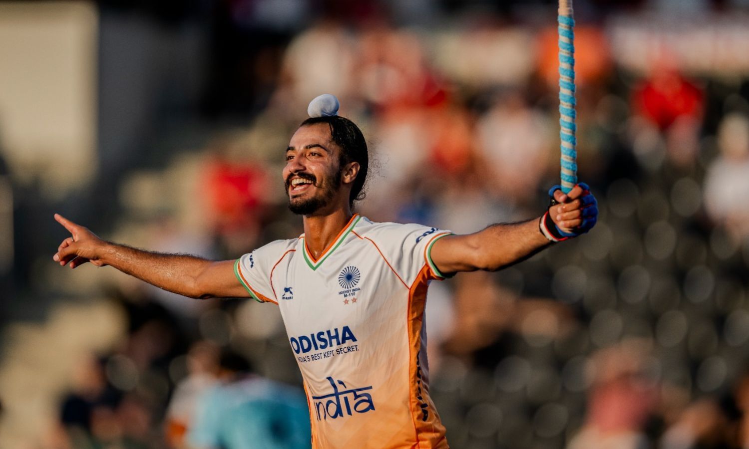 India lose to England in shootout
