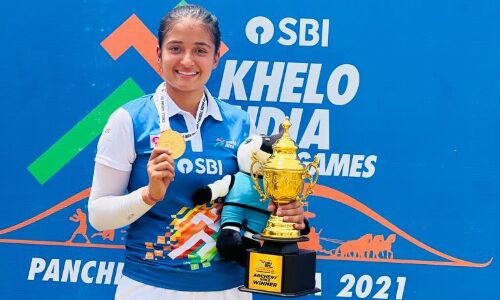 When Haryanas Riddhi had her father learn Archery before teaching her