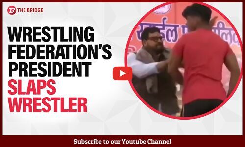 Wrestling Federation of India President slaps wrestler on stage