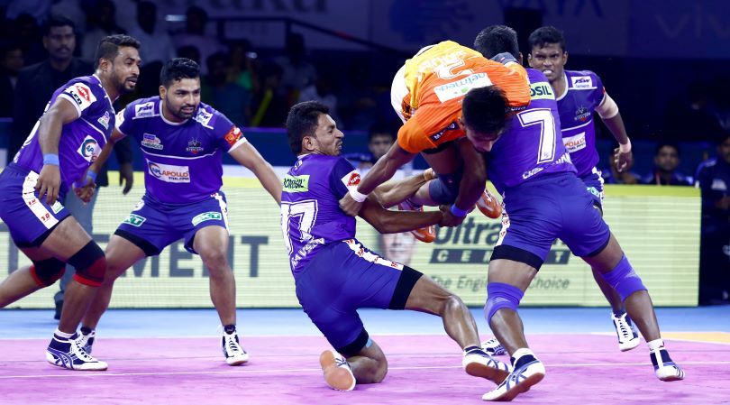 प्रो कबड्डी 2019: हरियाणा स्टीलेर्स ने पूणेरी पलटन को 34-24 से मात दी प्रो कबड्डी 2019: हरियाणा स्टीलेर्स ने पूणेरी पलटन को 34-24 से मात दी