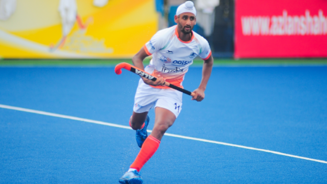 Indian hockey player Mandeep Singh tests positive for COVID-19