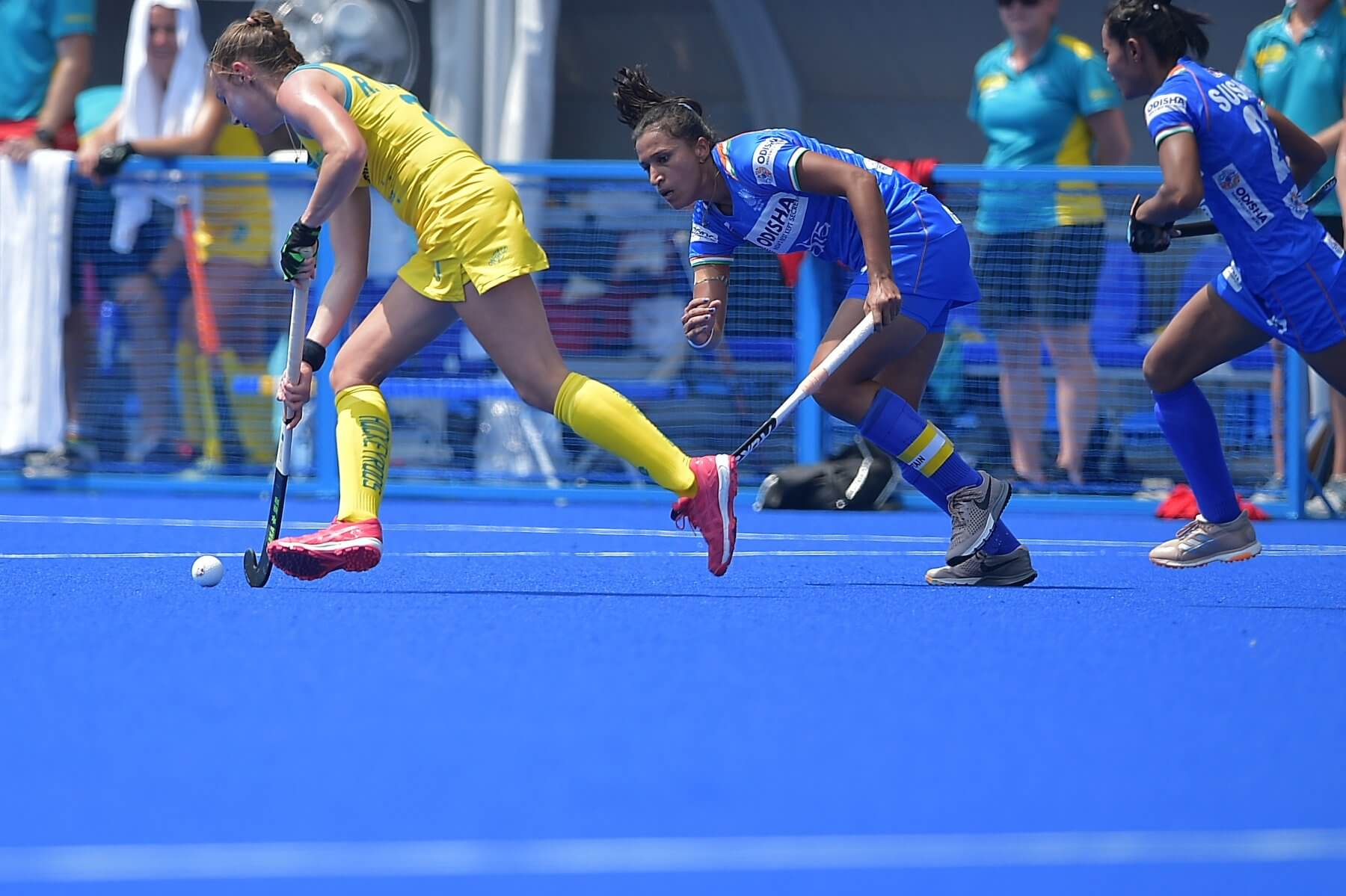The Indian Women's Hockey team held the World No. 2 Australian team to a 2-2 draw today in their second round-robin match of the Olympic Test Event held here at the Oi Hockey Stadium. 