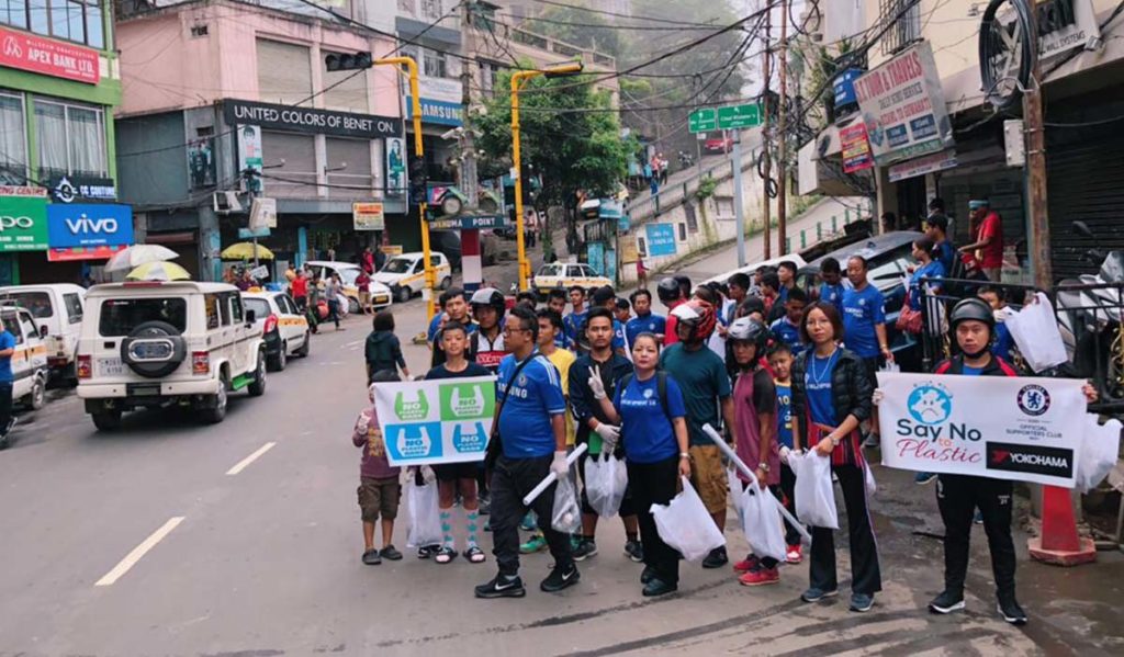At least 71 members of the MCSC came out on the street on Tuesday morning to clean the streets and make the city free from plastics.