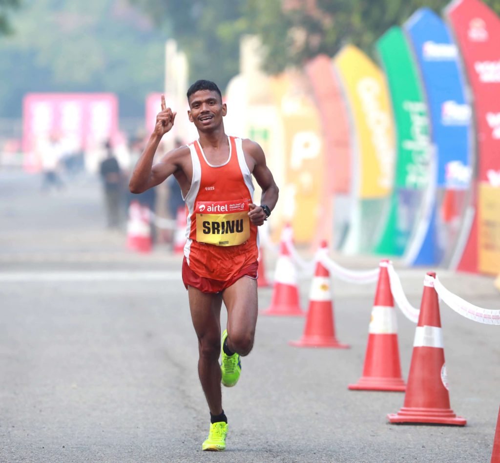 Indian Elite Men Winner Srinu Bugatha at the finish line