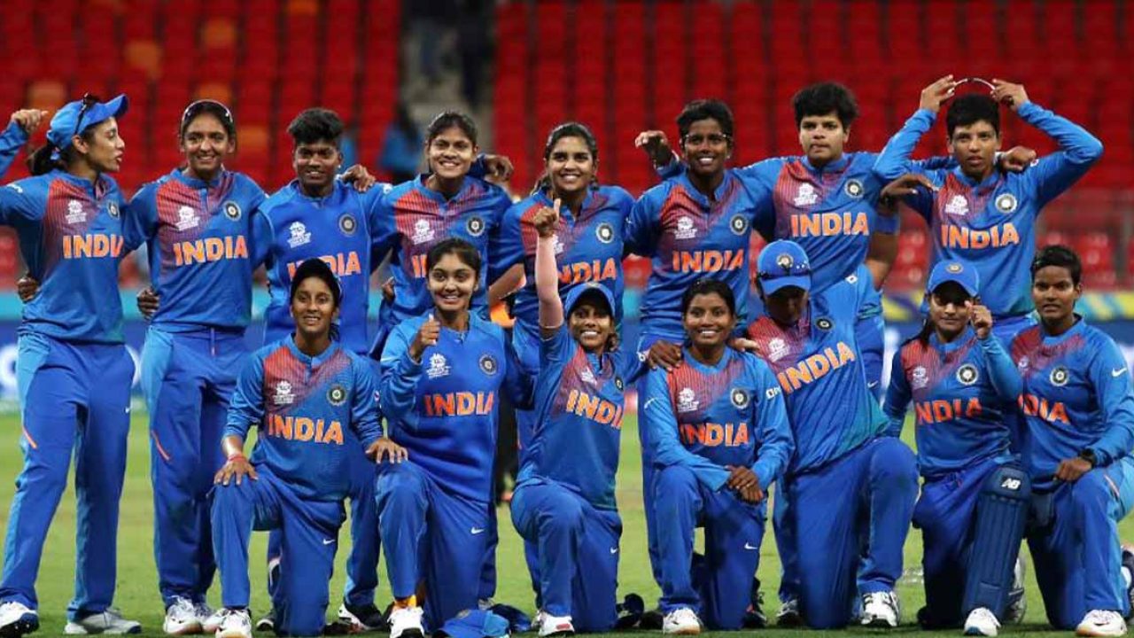 7 Crore Vs 50 Lakh On Women S Day Australia Bridge The Pay Gap Indian Cricketers Reel Way Behind