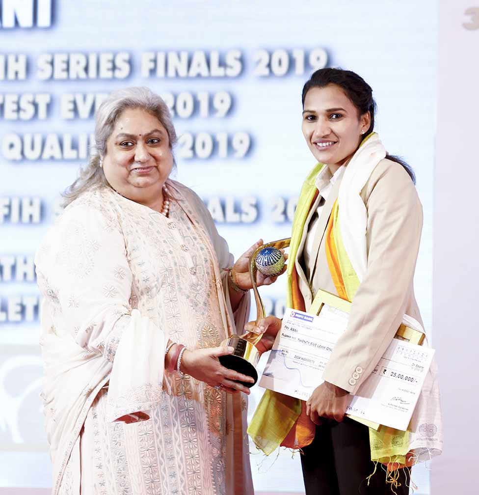 Indian Women’s Hockey Team Captain Rani was also awarded with a cash prize of INR 10.00 Lakhs for winning the prestigious World Games Athlete of the Year 2019.