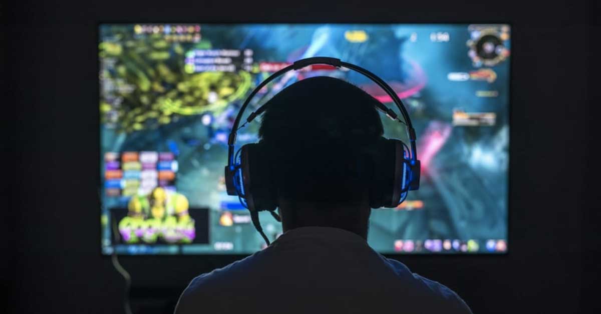 Online Gaming as a Technology Based Entertainment - 802 Words