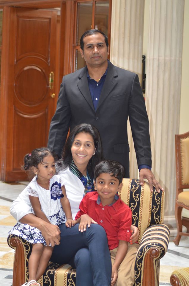 Anju Bobby George with husband and kids (Source: Anju Bobby George/Facebook)
