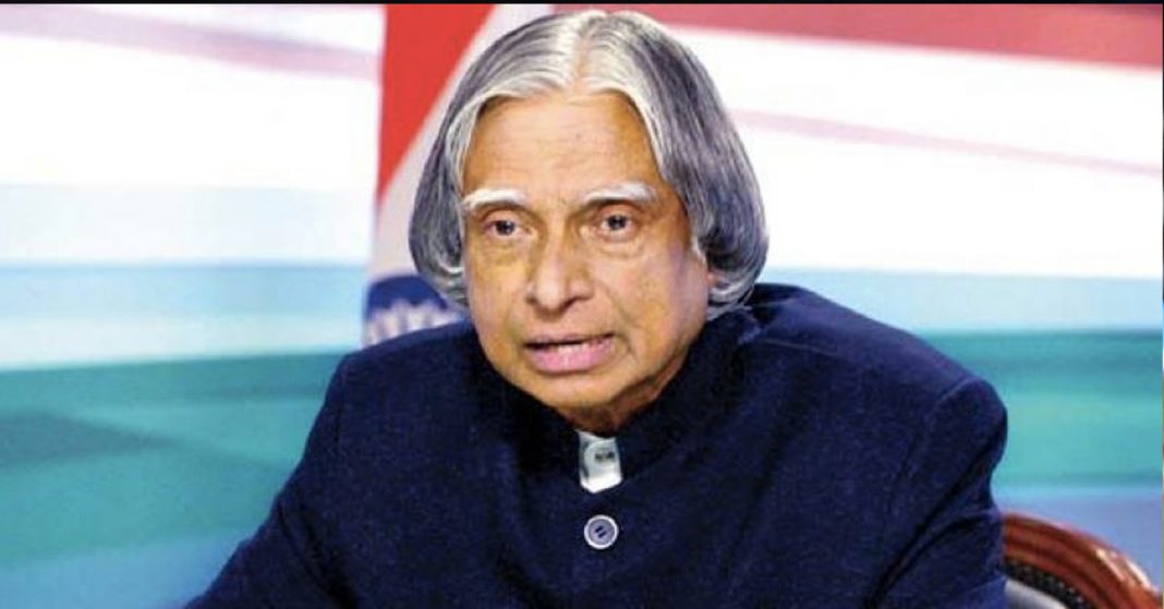 APJ Abdul Kalam urged scientists to play bridge and others to play football