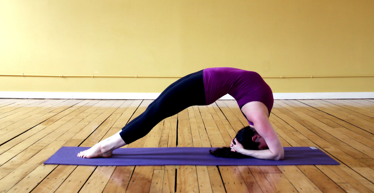 Foot yoga: 8 Best Yoga Feet & Toe Stretches to Do Every Day